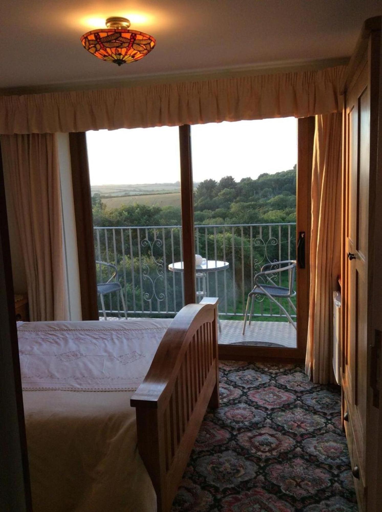 Room In Guest Room - Orchard Manor, Fore Street, Nr Truro Exterior foto